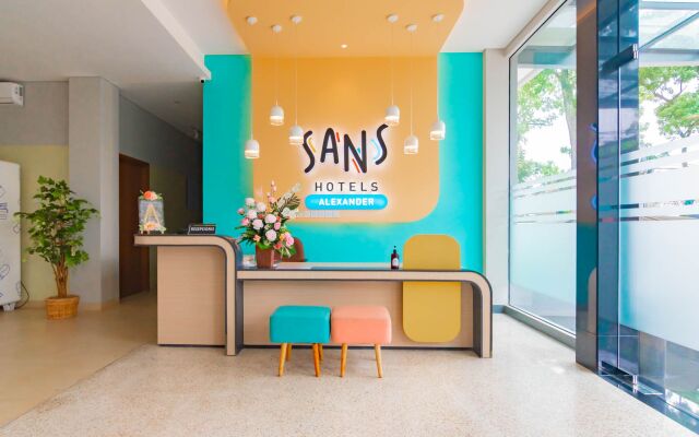 Sans Hotel Alexander Bandung