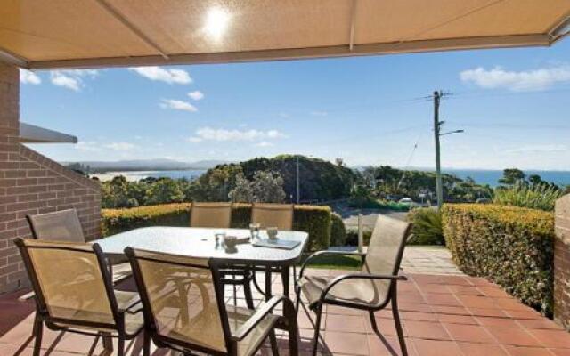 10/130 Lighthouse Rd, Byron Bay - James Cook Apartments