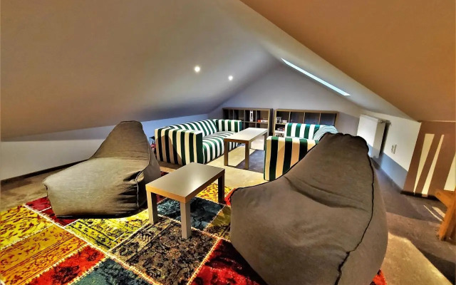 Family TreeZ Premium Apartments