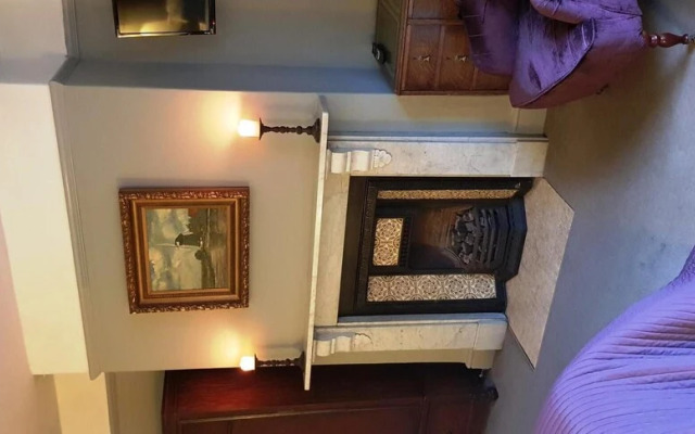 The Oakhill Inn