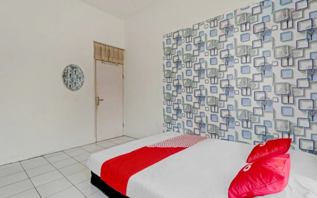 Hotel O Pondok 23