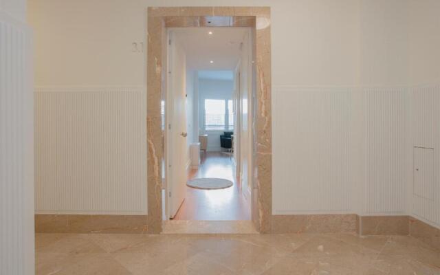 Liiiving - Aliados Luxury Apartments