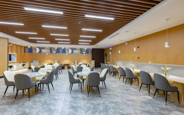 Aifeel Hotel (Hefei High-tech Zone Xiangzhang Avenue Jingui Subway Station)