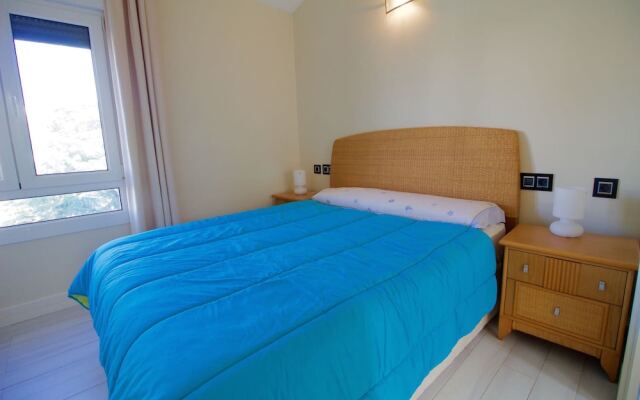 Nice house with heated pool and tennis course