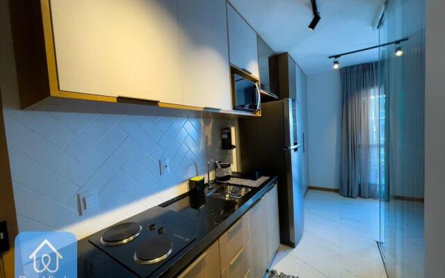 Apartamento com linda vista mar no Smart Barra 2
