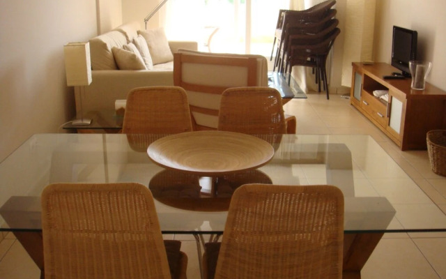 Apartamentos y Villas Oliva Nova Resort