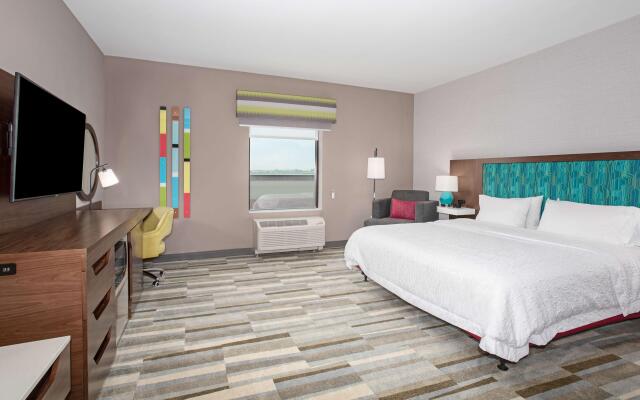 Hampton Inn & Suites Watsonville