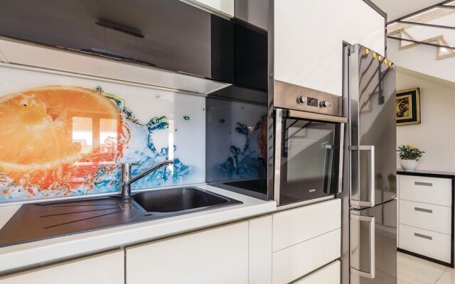 Awesome Home in Barbat with Hot Tub, WiFi, 4 Bedrooms