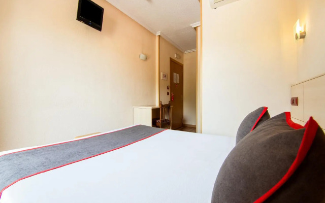 Hostal Rural El Caño by Viverestays