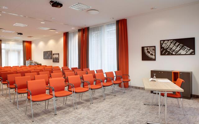 Holiday Inn Berlin - City East Side by IHG