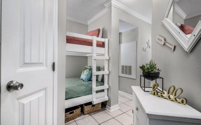 Seascape 1215 in Galveston