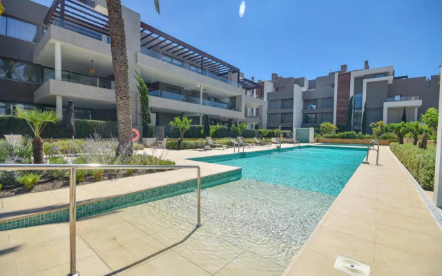Luxury holiday apartment with 2 bedrooms in Cancelada