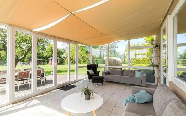 Buedl-farm-Bauers-Haus