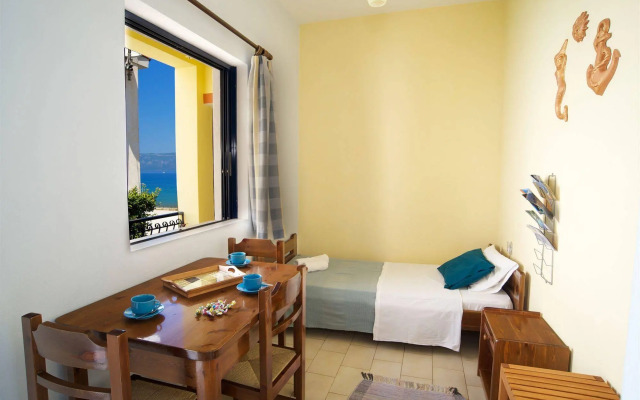 Kalypso Studios & Apartments