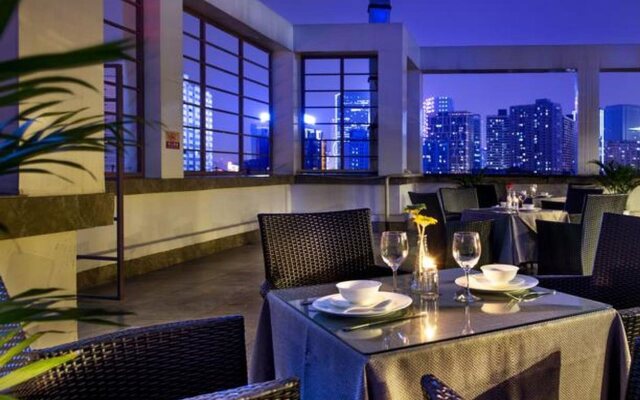 Howdy Smart Hotel