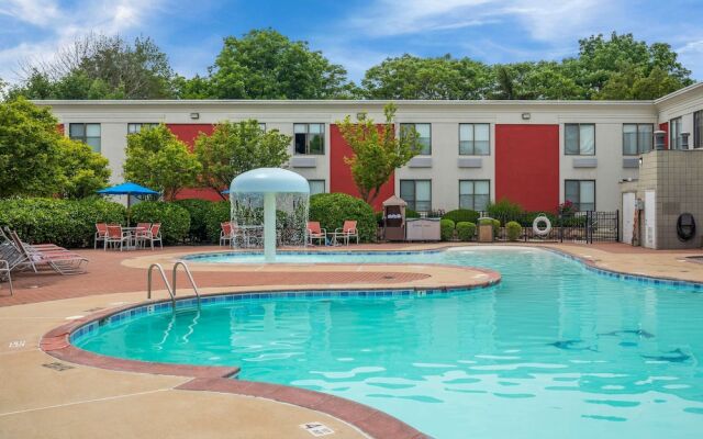 Red Lion Inn & Suites Hershey