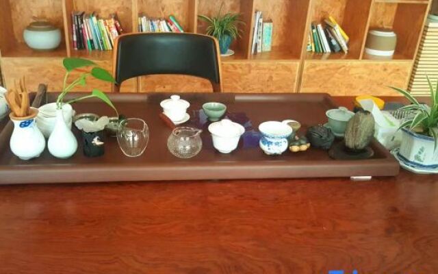 YiLan Tea Theme Stay