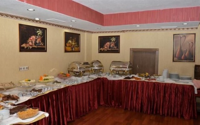 Umit Pembe Kosk Hotel