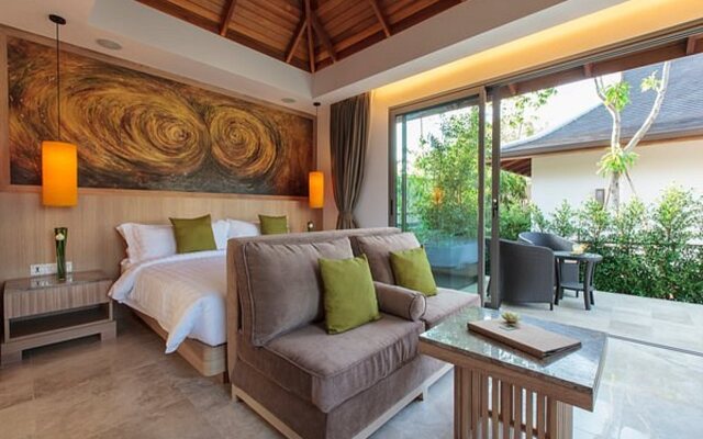 Miskawaan Luxury Beachfront Villas