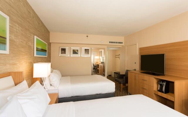 Holiday Inn Miami Beach - Oceanfront by IHG