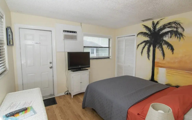Sunburst Inn
