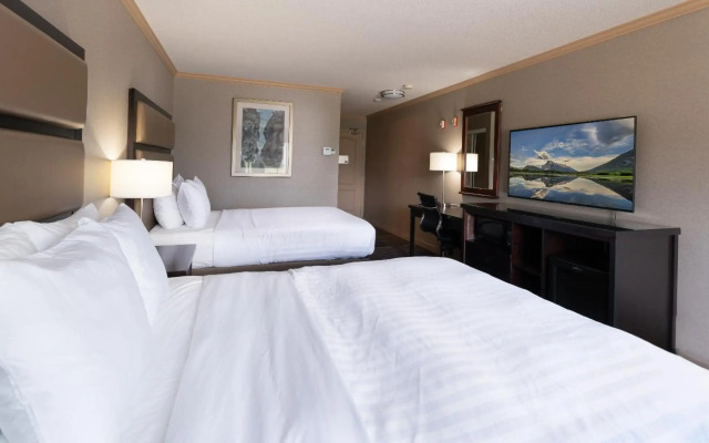 Prestige Radium Hot Springs Resort, WorldHotels Crafted