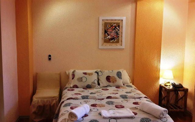 Chez Elena Guesthouse