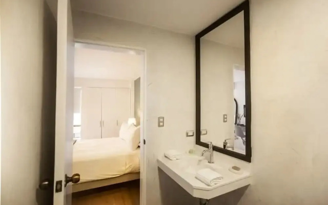 w Centric 1BR w AC in Miraflores
