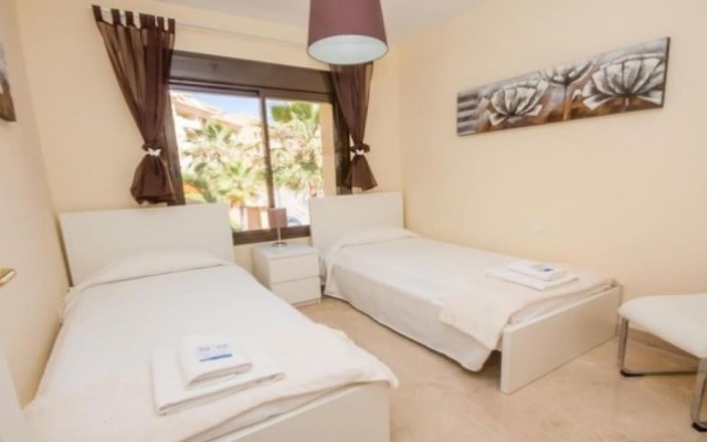 Andalusia, luxury apartment 4 pers. sea side