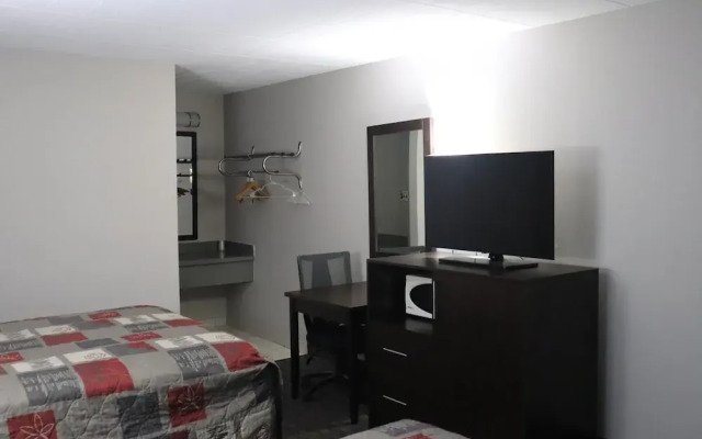 Fort York Motel