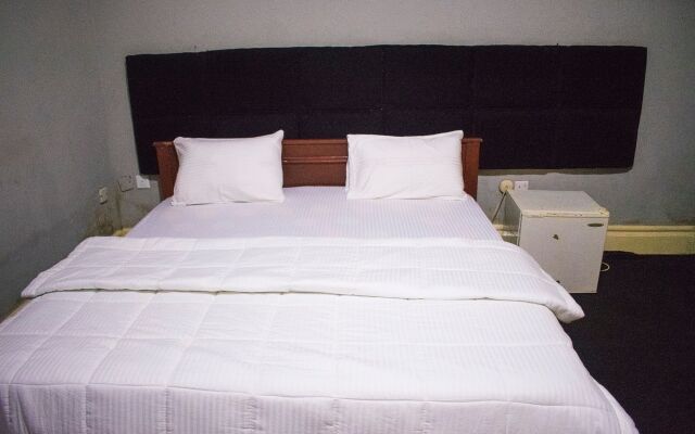Whitehouse Exclusive Guest House