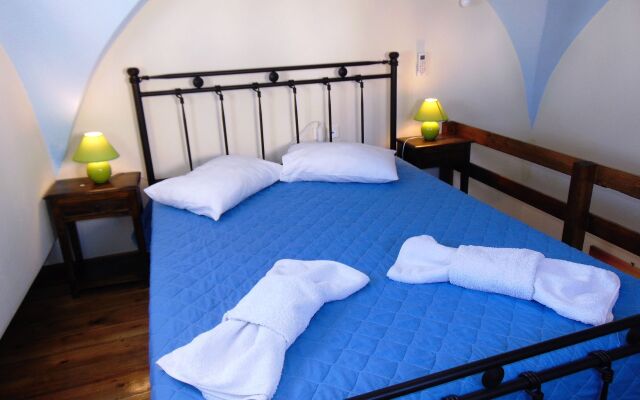Angels Suites of 1870