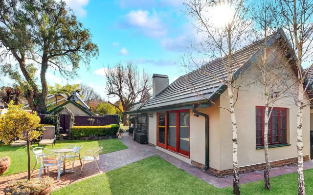 Staniland Guesthouse - OR Tambo Airport