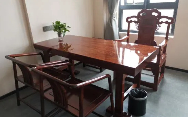 Youth Sunshine Hotel (Xiangtan Gaoxin Wanda Plaza)