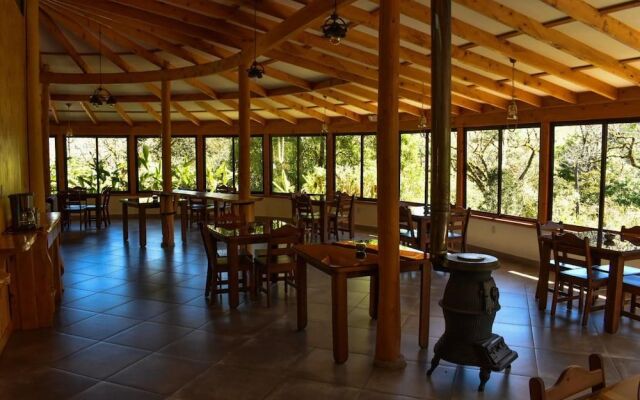 Toucanet Lodge