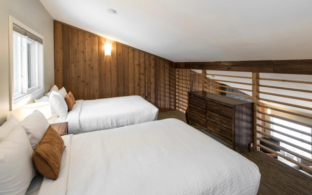 The Juniper Hotel