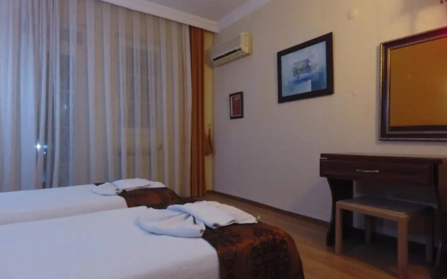 Grand Cınar Hotel