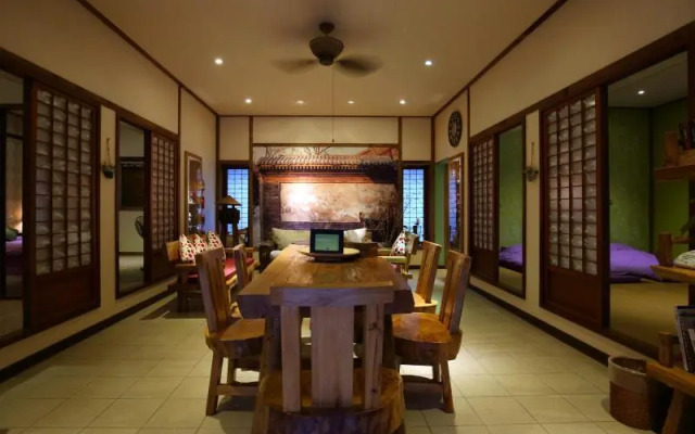 Jasmine Orange B&B