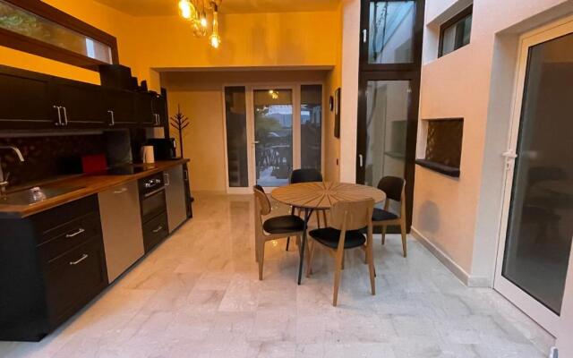 Luxury Apartments Teodora