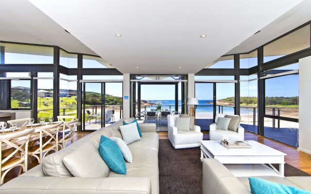 Sails on the Beachfront