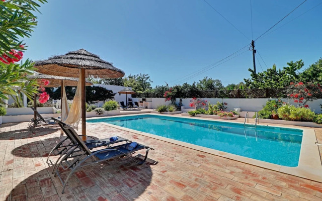 Quinta Grande de Boliqueime by Portucasa