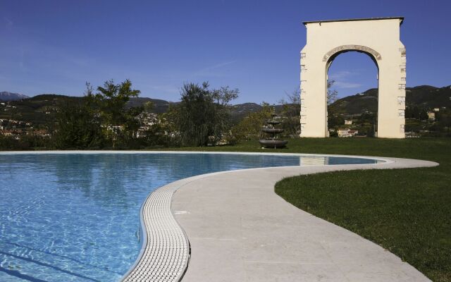 La Fonte degli Dei Wine Relais Adults Only