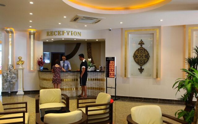 Kleopatra Ada Beach Hotel