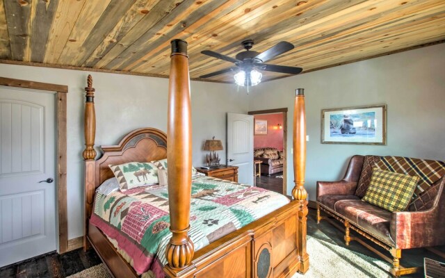 Lovely Livingston Loft w/ Mountain & River Views!