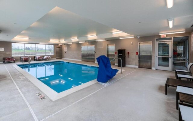 avid hotel Cedar Rapids South - Arpt Area by IHG