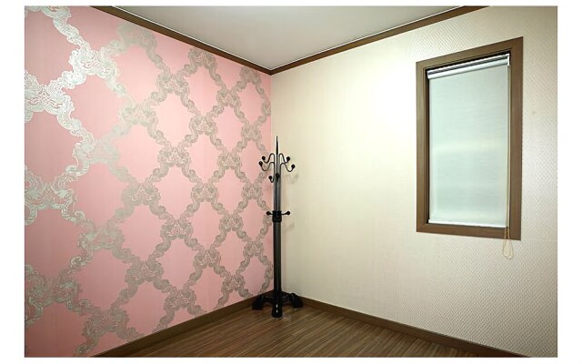 Jeongseon Galiwansan Story Pension