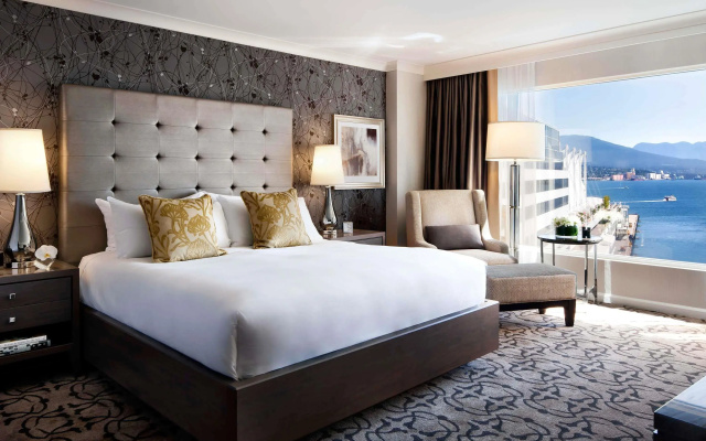 Fairmont Waterfront