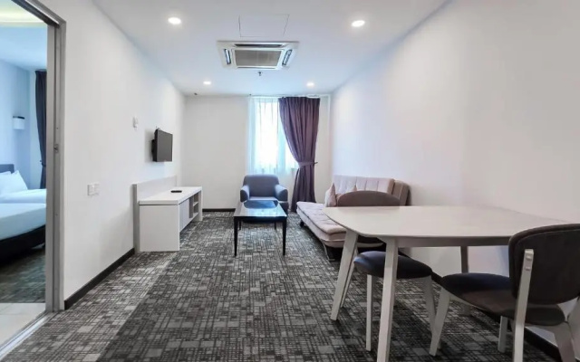 Kingston Hotel 16 @ Legoland Johor Bahru formerly known as Amansari Hotel Nusajaya – Guest Rooms – Iskandar Puteri