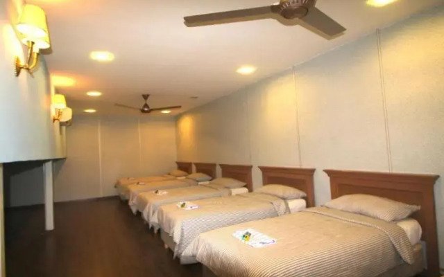 The Manor Beach Resort Besut