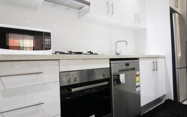 Dulcis Domus Broadway Serviced Apartments
